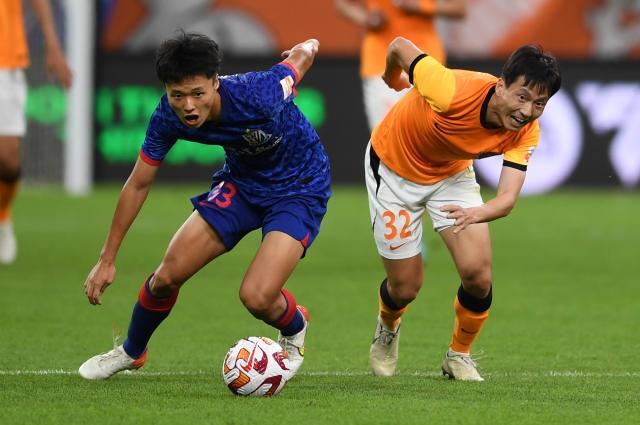 开云体育入口-被吐槽的“马力”兄弟携手发力 申花赢下第6次1比0